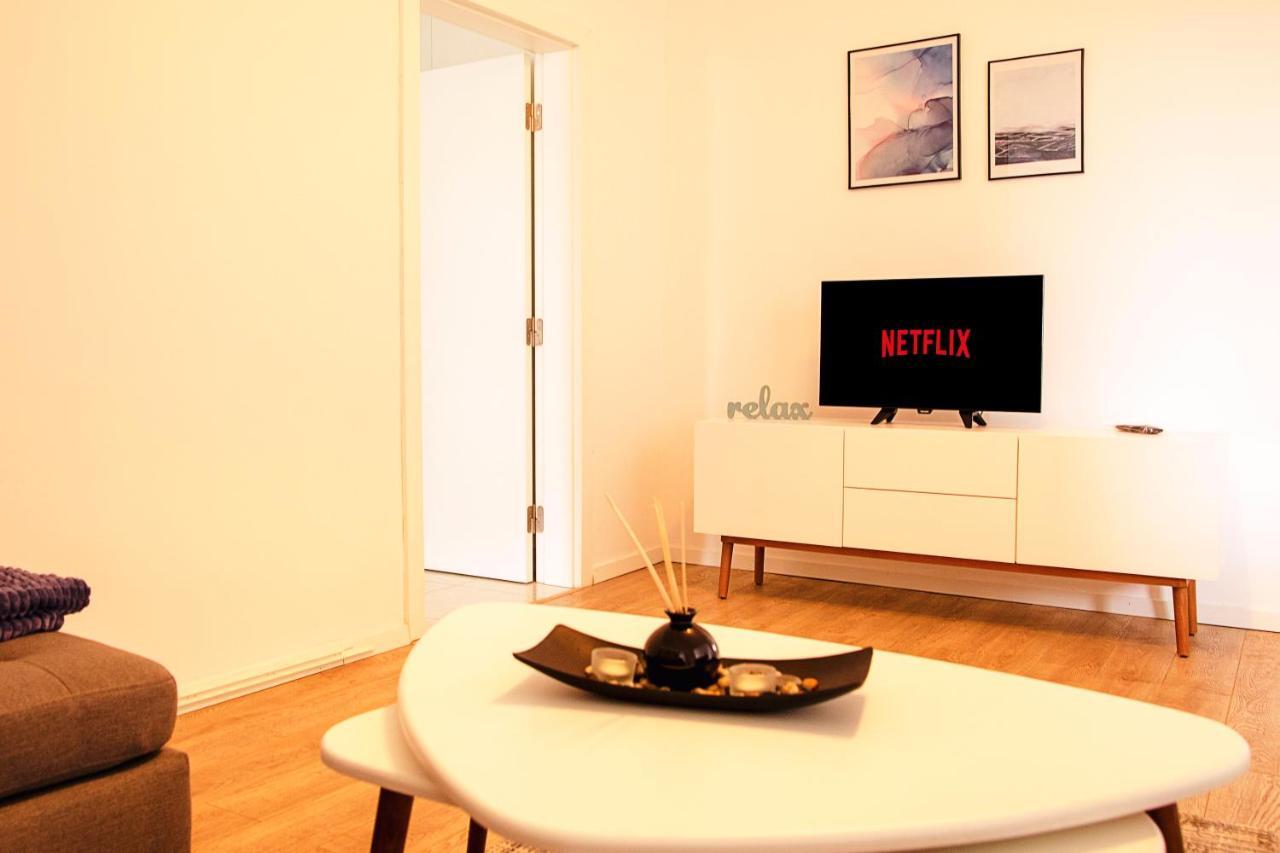 Lina - Prn, City Center Prishtina Apartment พริสตีนา ภายนอก รูปภาพ
